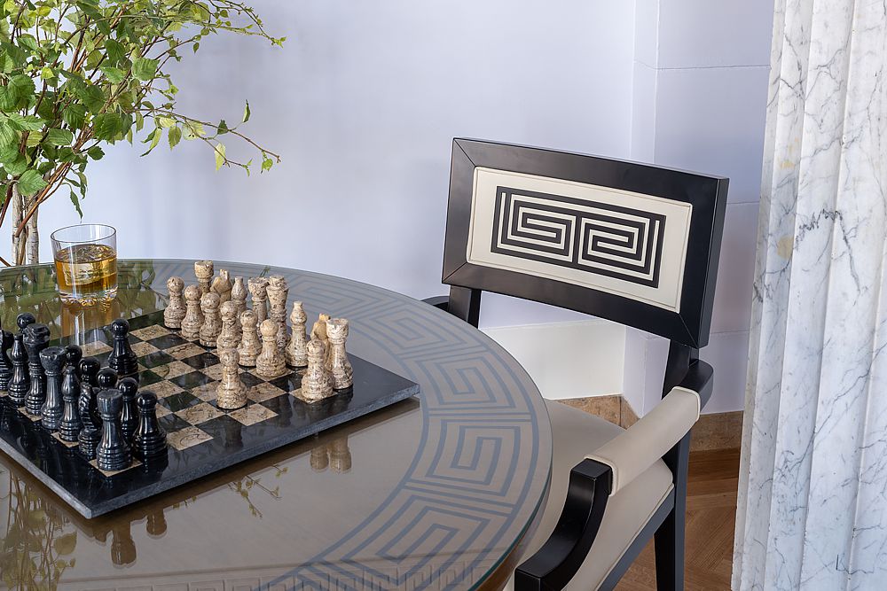 Call us to create a luxury home for you and your family.